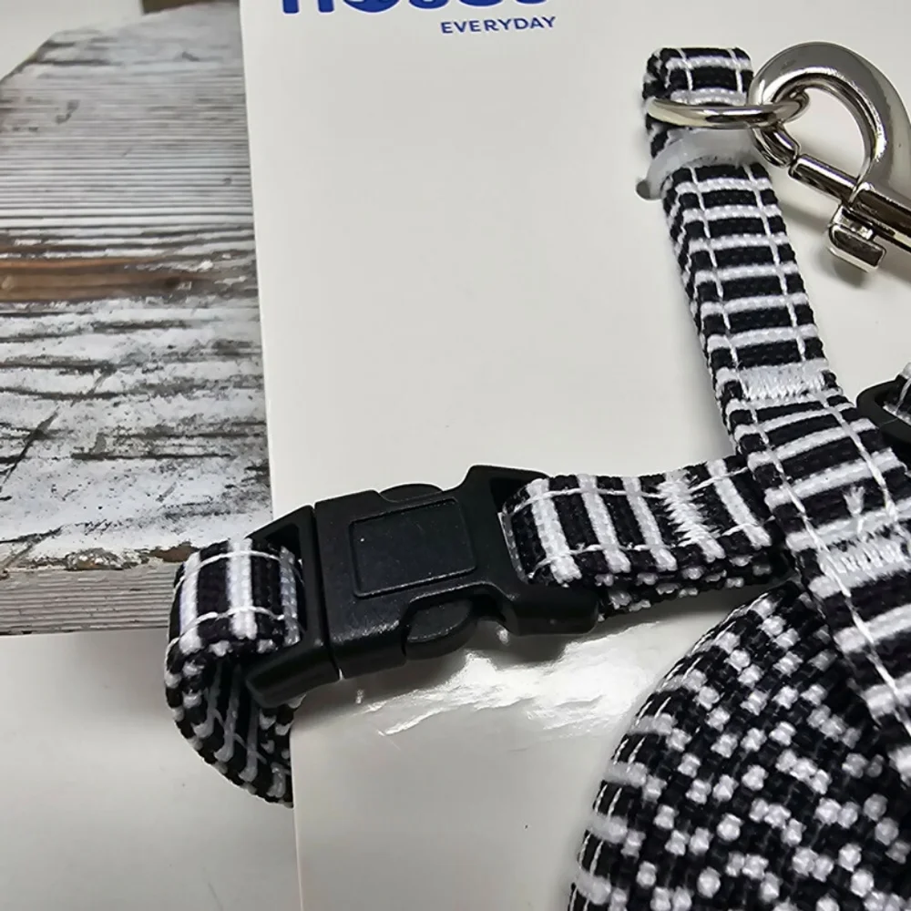 Tails & Noses Black and White Cat Harness New